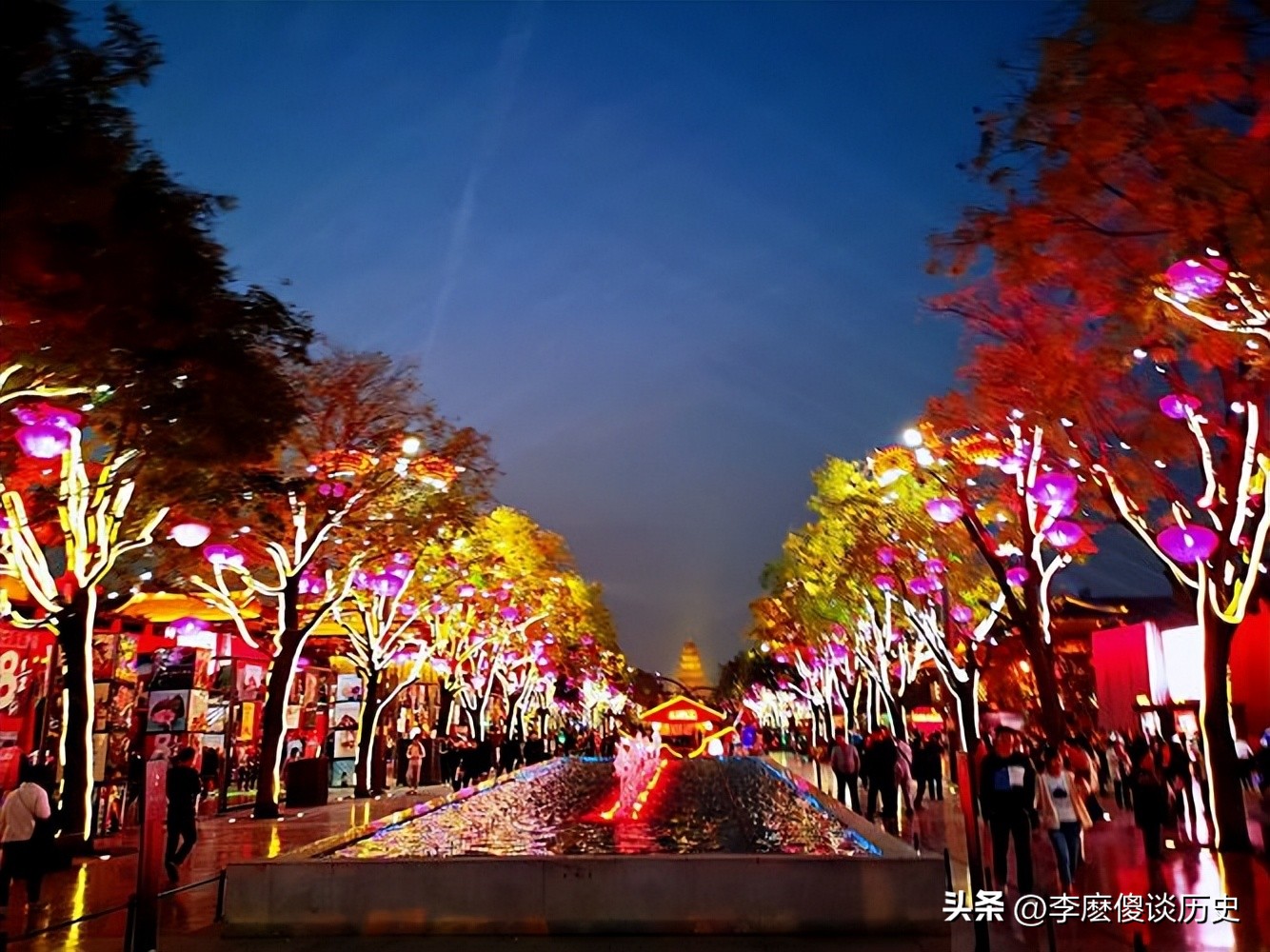 大唐不夜城是如何吸引游客的,大唐不夜城是最值得去的古城吗