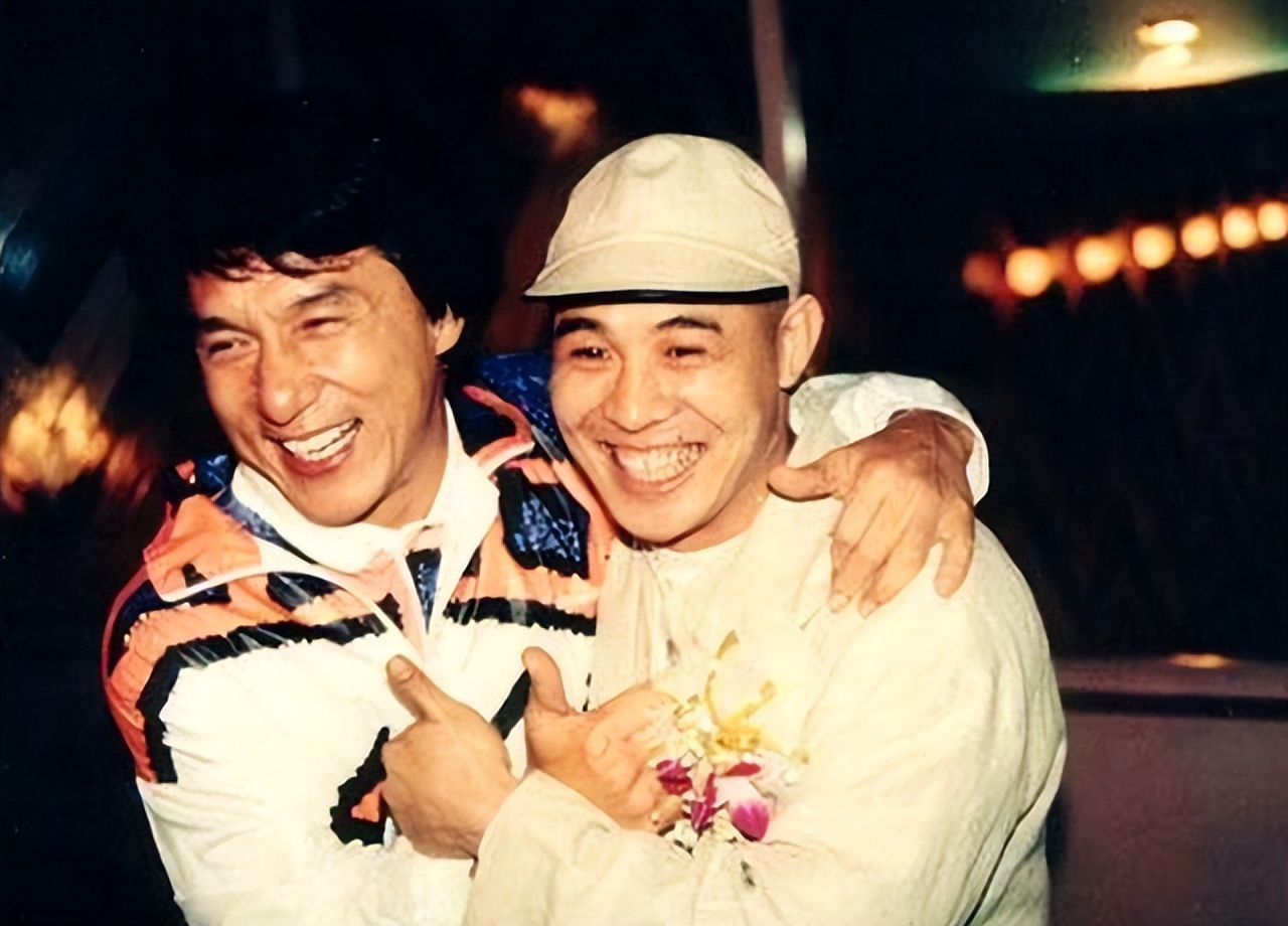 回顾成龙李连杰的两次功夫片对决,成龙李连杰pk功夫大师