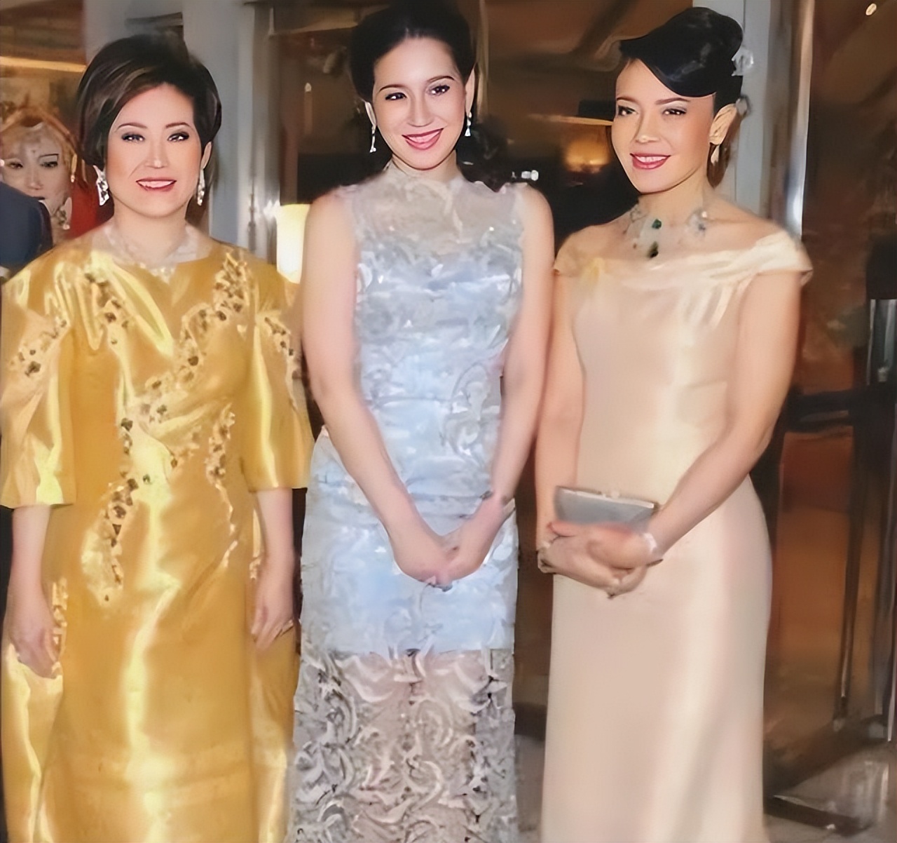 泰国提帮功王子18岁生日情况,泰王14岁提帮功难当大任