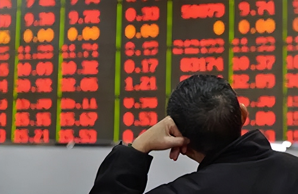 银行板块逆势大涨的三大原因分析,银行板块走势结束了吗