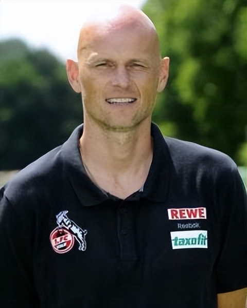 1998年世界杯球员回顾——挪威队6号斯塔勒·索尔巴肯