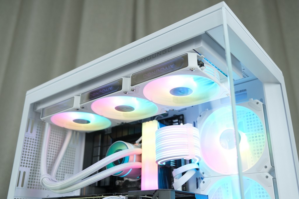 爱国者星璨岚机箱安装240水冷案例,爱国者海景房星璨机箱搭配