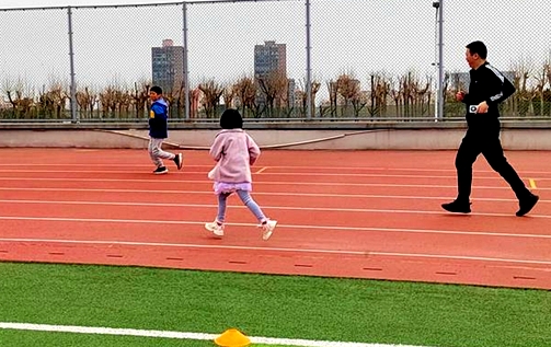 莱山区中小学体育对外开放时间,烟台莱山体育公园训练场开放时间