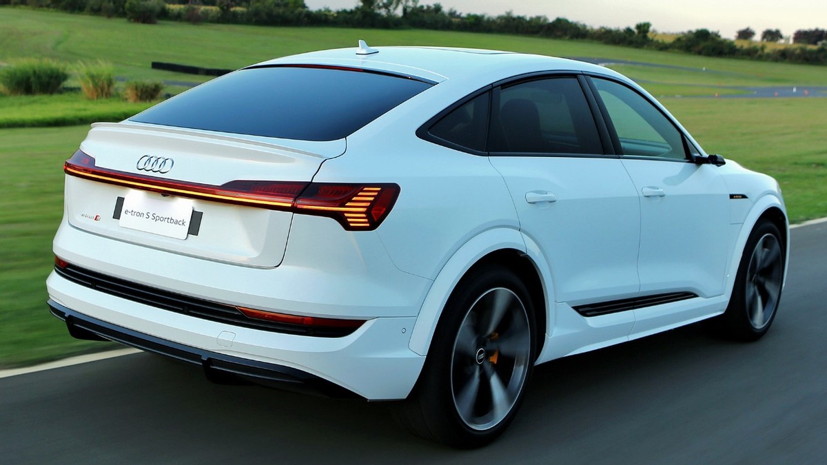 广汽纯电动13万元,纯电汽车推荐10万