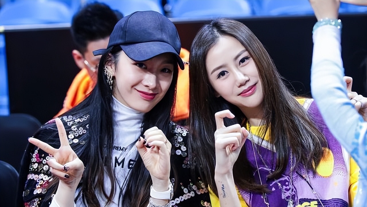 cba太太团抢戏颜值耐打,cba惊艳美女