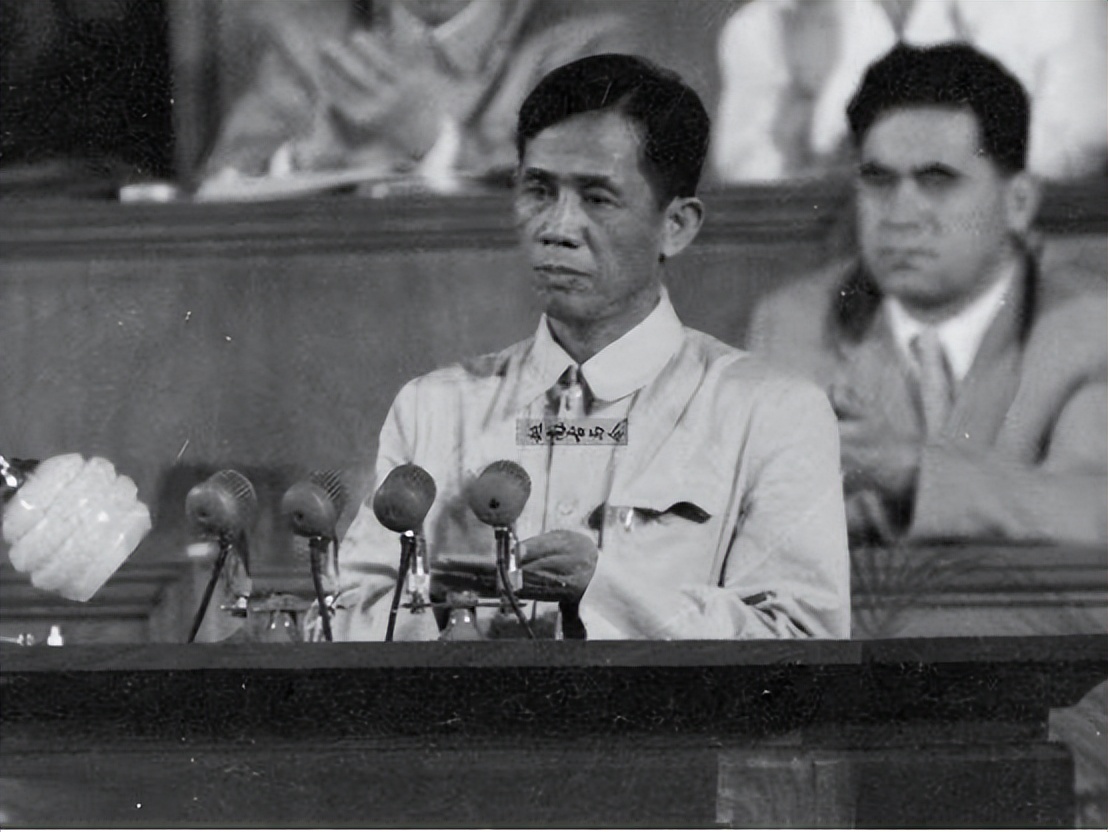 越南将转向中国？亲中派武文赏当选越南国家主席，*美亲**派败局已定