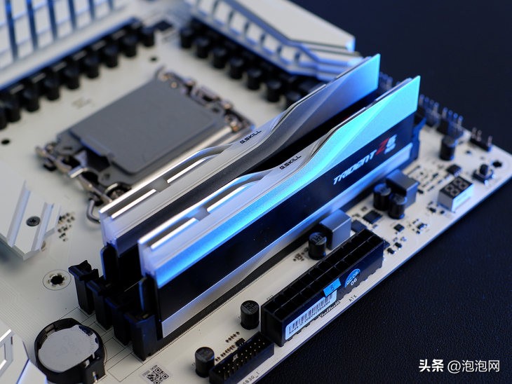 影驰z790测评,影驰z790金属大师d5咋样