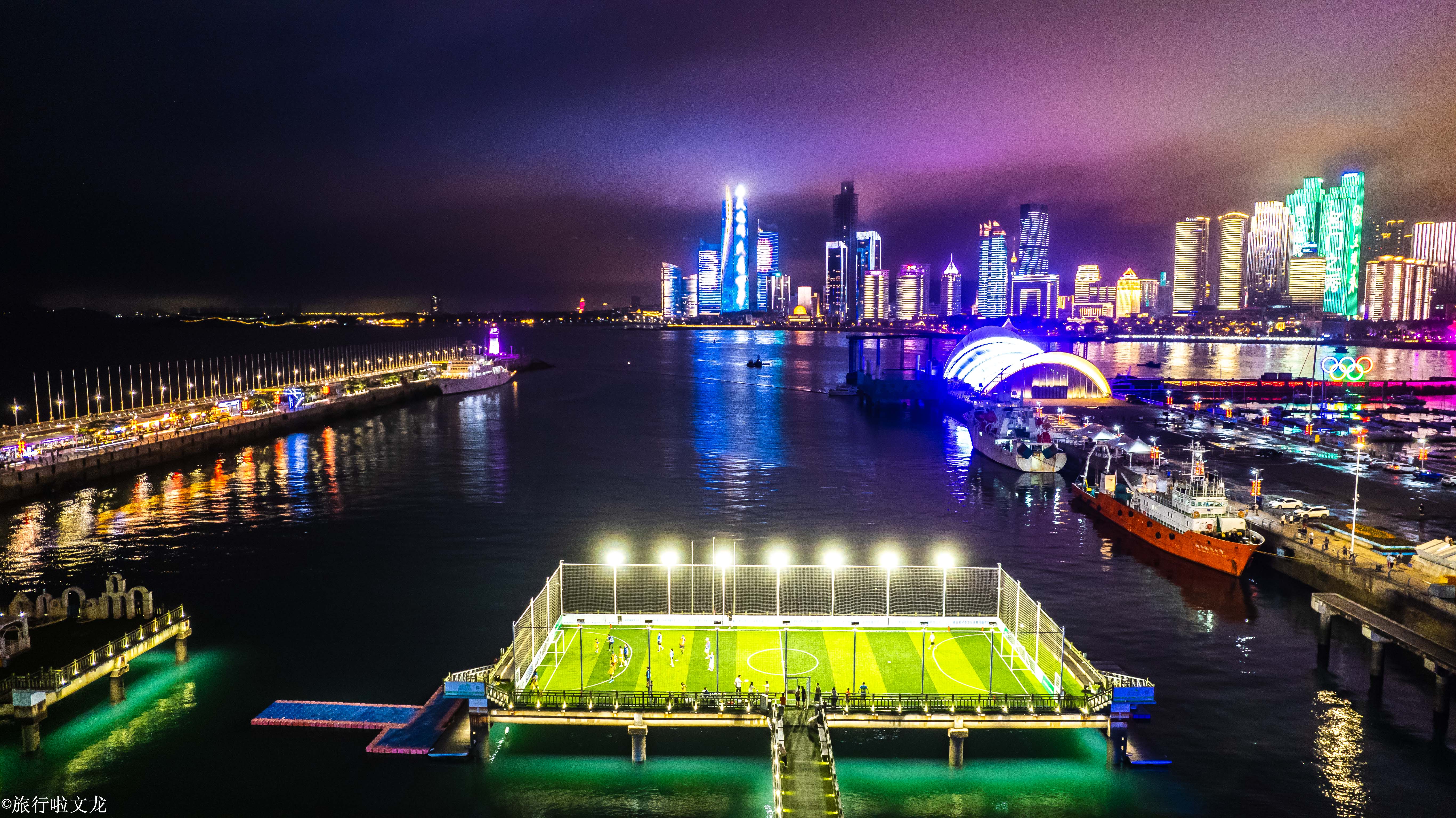 2021年国庆节青岛五四广场灯光秀,青岛灯光秀时间表2021五四广场