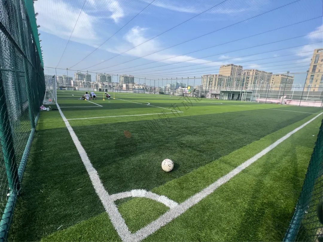 杭州市中心商场萧条吗,杭州核心地段跌了吗