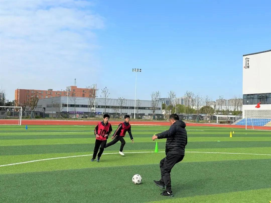 【卓越鹿鸣·示范引领】特邀八方宾朋，共研主题教学