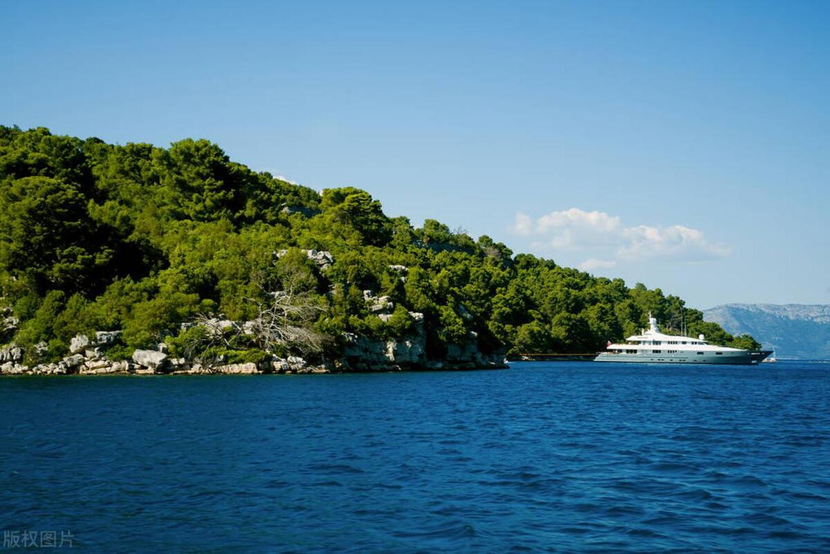 写涟漪最经典的古诗词,涟漪唯美诗句大全