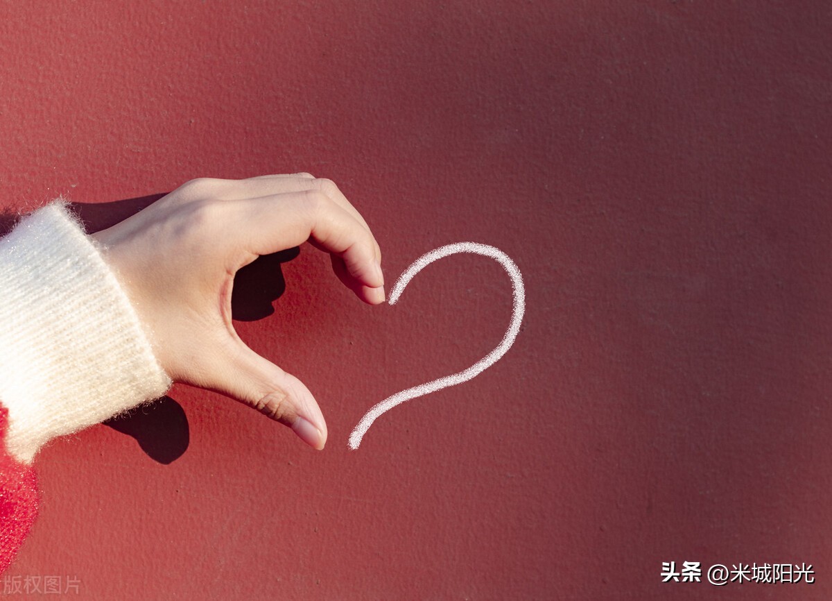 恋爱中男女心理变化表情,恋爱中的5种心理