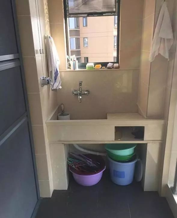 房子可以重新设计屋内格局,房子能装修成复式