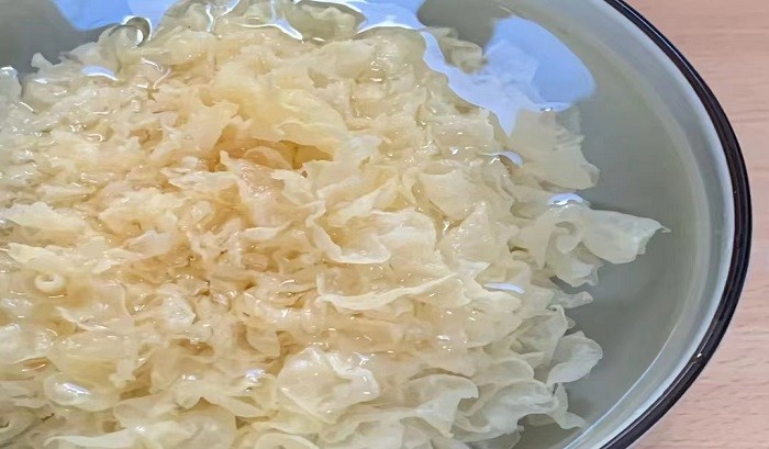 夏天炎热喝什么汤既营养又解暑呢,几款适合夏季喝的解暑养生汤