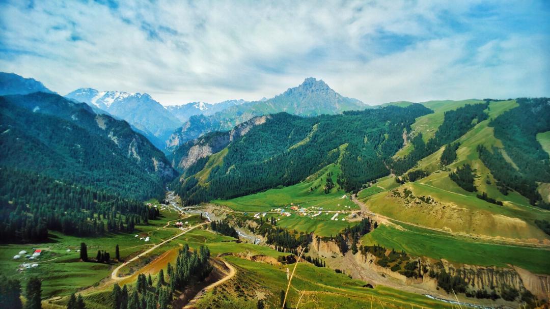 新疆沙湾县风貌,新疆沙湾标志