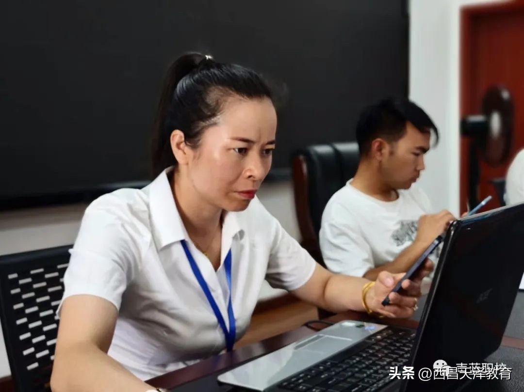 会东创业大赛第三天，路演PPT制作，自信源于完美备战