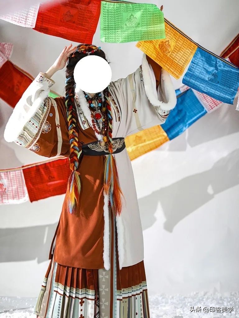 汉服变黑暗系,汉服爆改反差