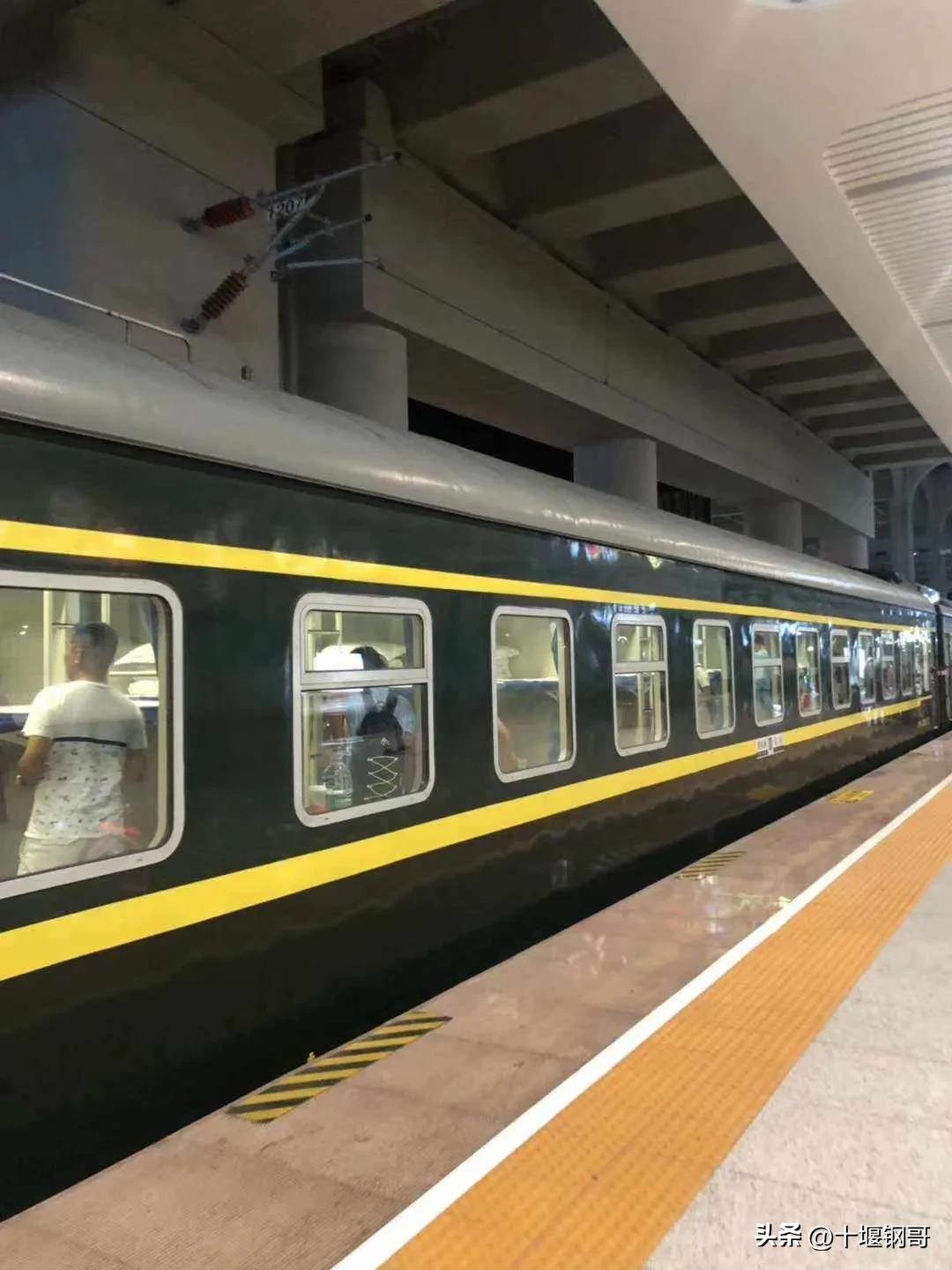 重庆西到拉萨z223火车票价,重庆到拉萨z223路过哪些地方