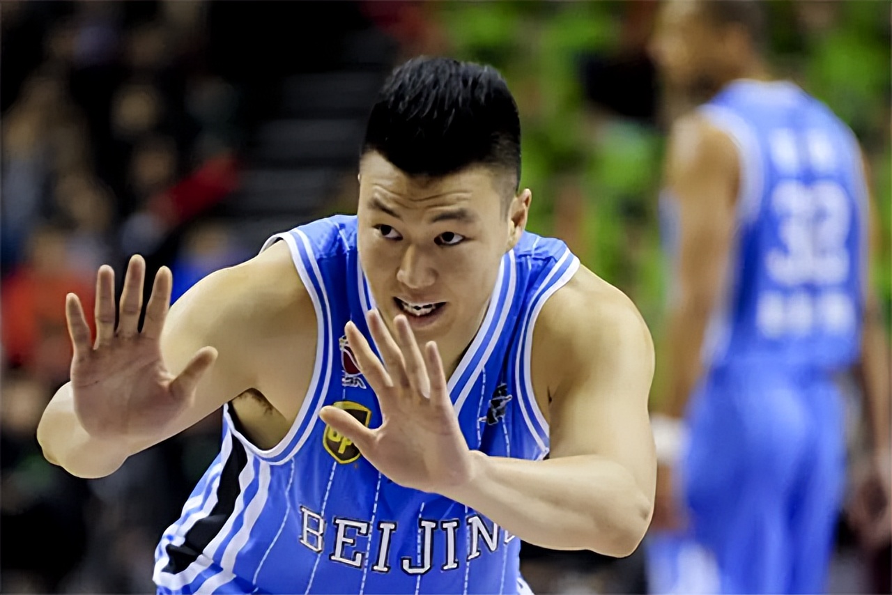 中国男篮国手李根再婚,男篮李根现任妻子