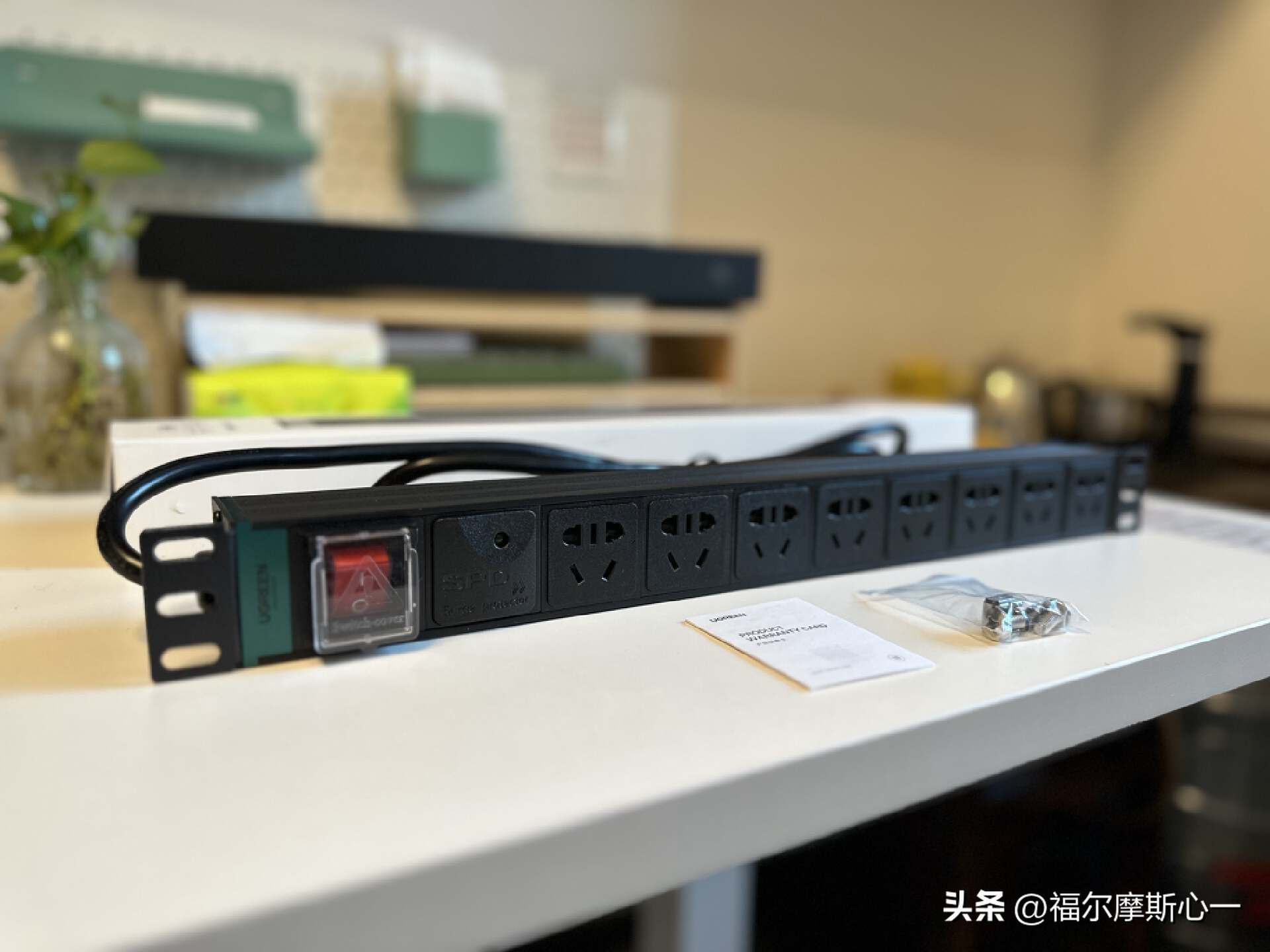 如何打造自己的电脑桌,如何合理布局电脑桌