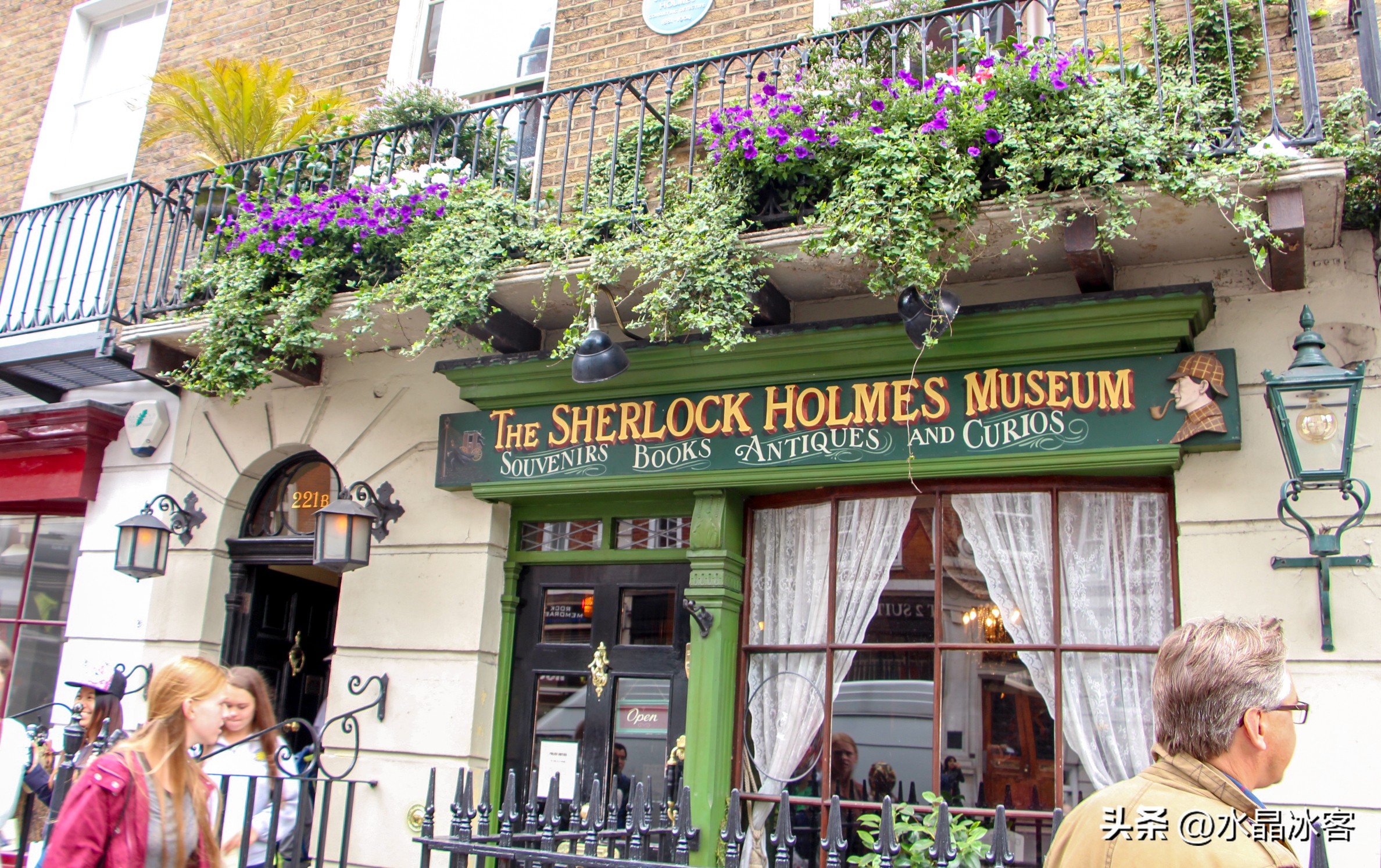 英国伦敦塔桥,英国行购物