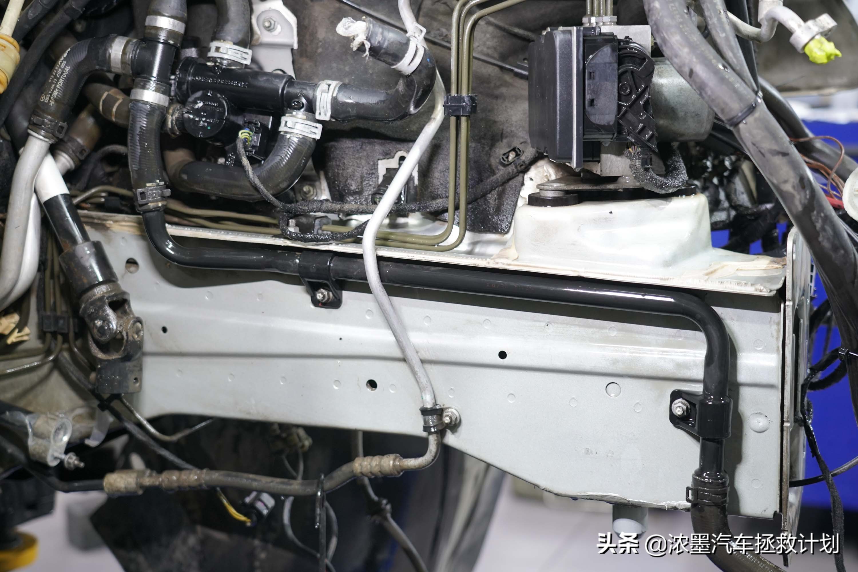 奔驰唯雅诺翻新全过程,奔驰唯雅诺翻新升级价格