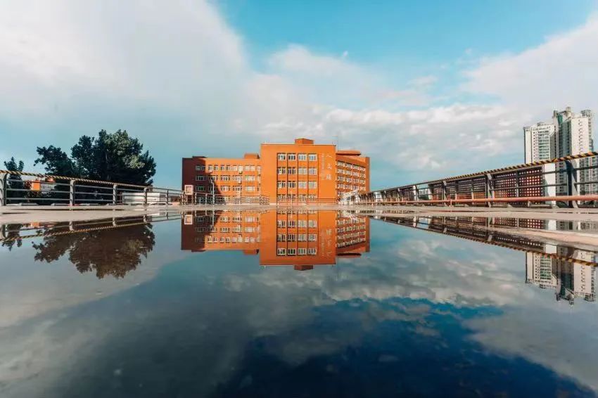 BISU出发,行走世界!欢迎报考北京第二外国语学院!