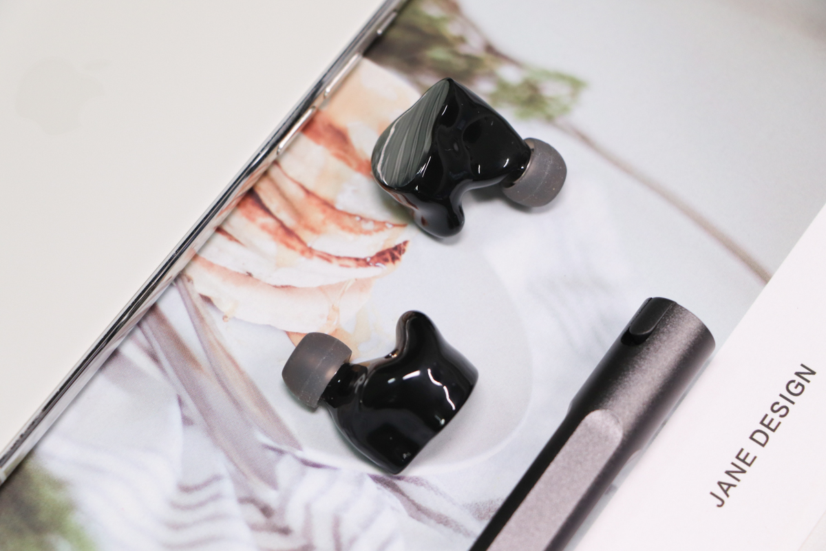 惠威AW-75耳机试听,惠威蓝牙耳机aw-85怎么样