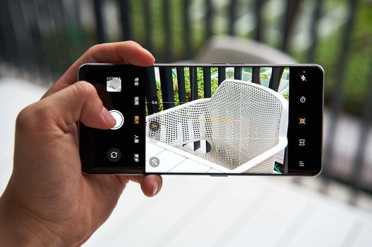 oppo手机的核心竞争力在哪里,oppo逆势增长有何秘诀