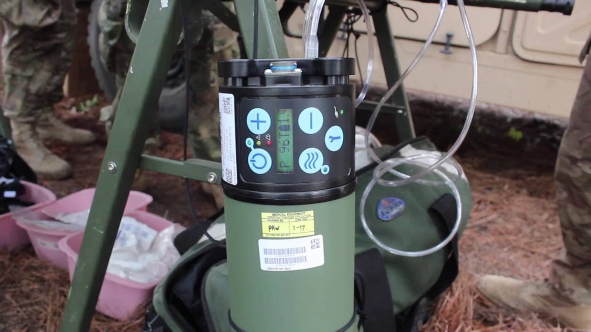 解放军单兵装备对比美军有多落后,解放军装备比以前提升几倍