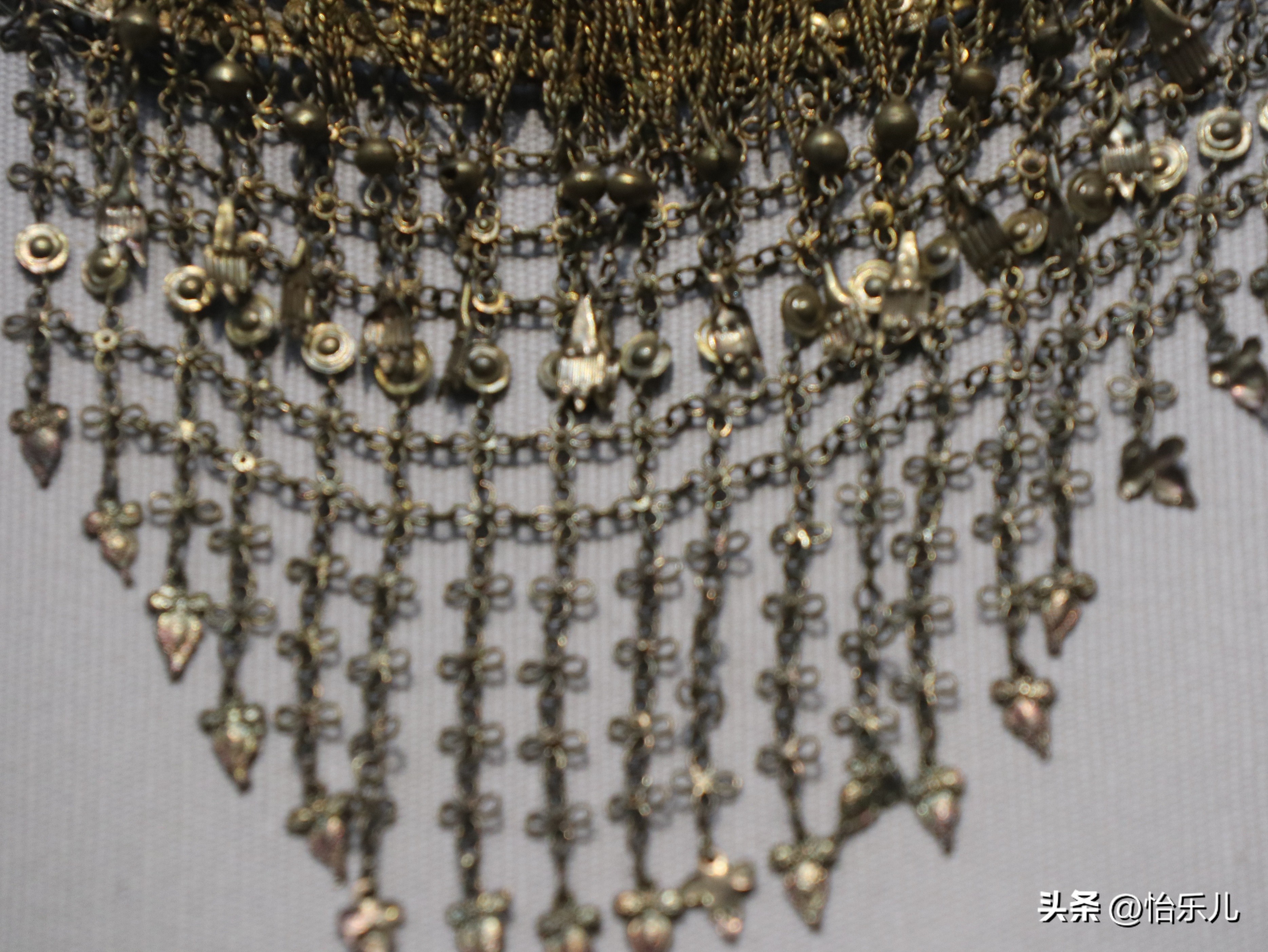 云南最著名的银饰,云南银饰元素