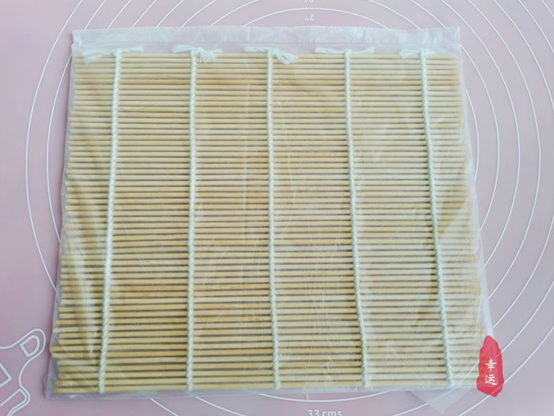 自制寿司的做法和材料有哪些,如何制作寿司不用任何工具