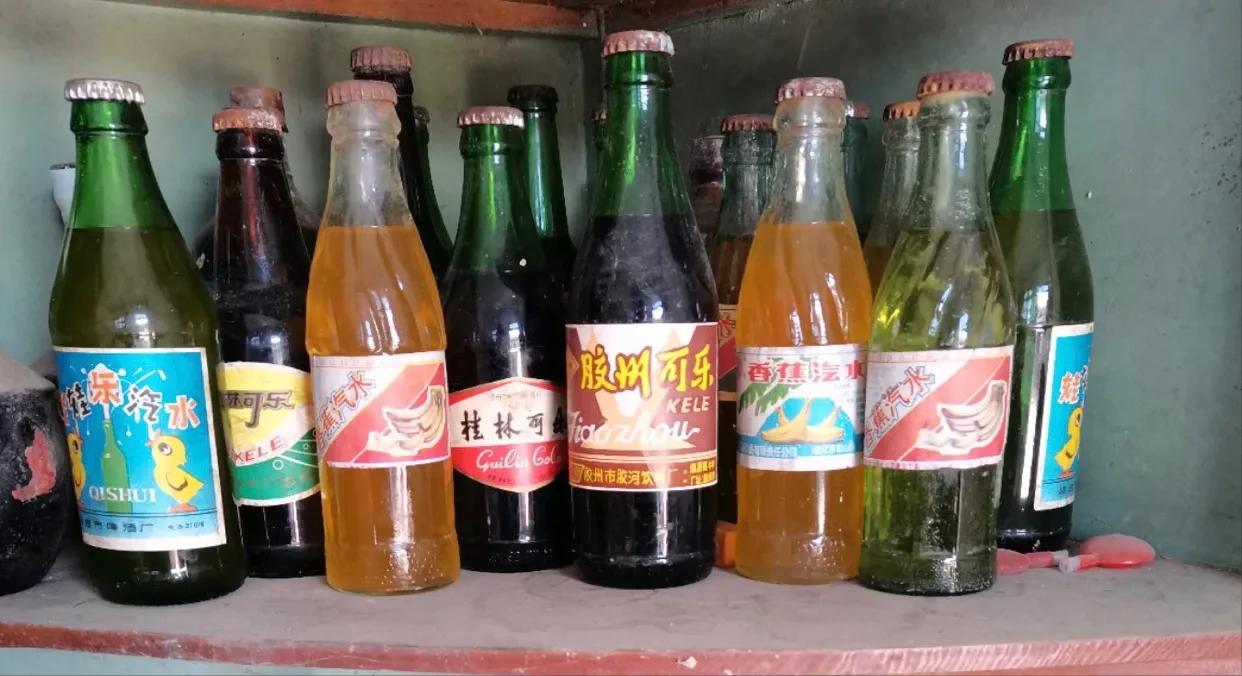 那些年父母那辈人用到的日用品，全都见过或者用过，已不再年轻