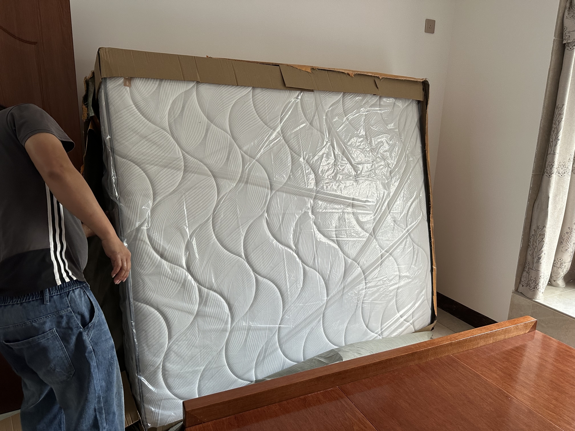 挑了一年的畅销床垫,我最后到底买了啥?竟被邻居猛夸没买错