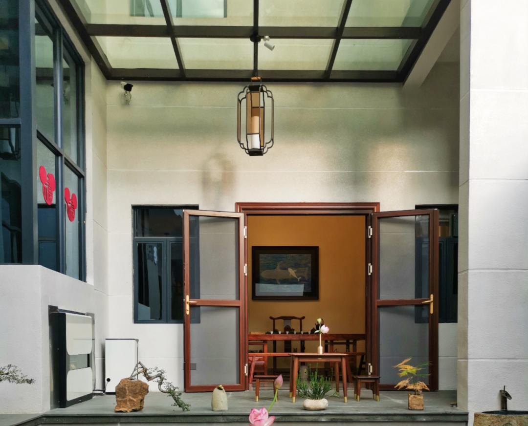 閲戠鍗佹湀鍥藉簡涓鍋囨湡浣忓鏀荤暐,閲戠涔嬬害