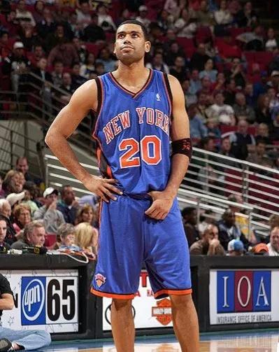 nba纽约尼克斯6号球衣名字,纽约尼克斯最好看球衣