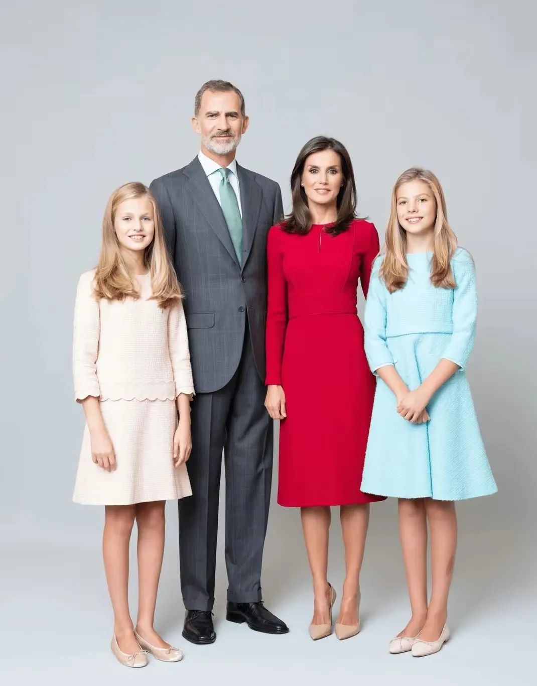 西班牙王妃戴安娜,西班牙王后戴安娜年轻时照片