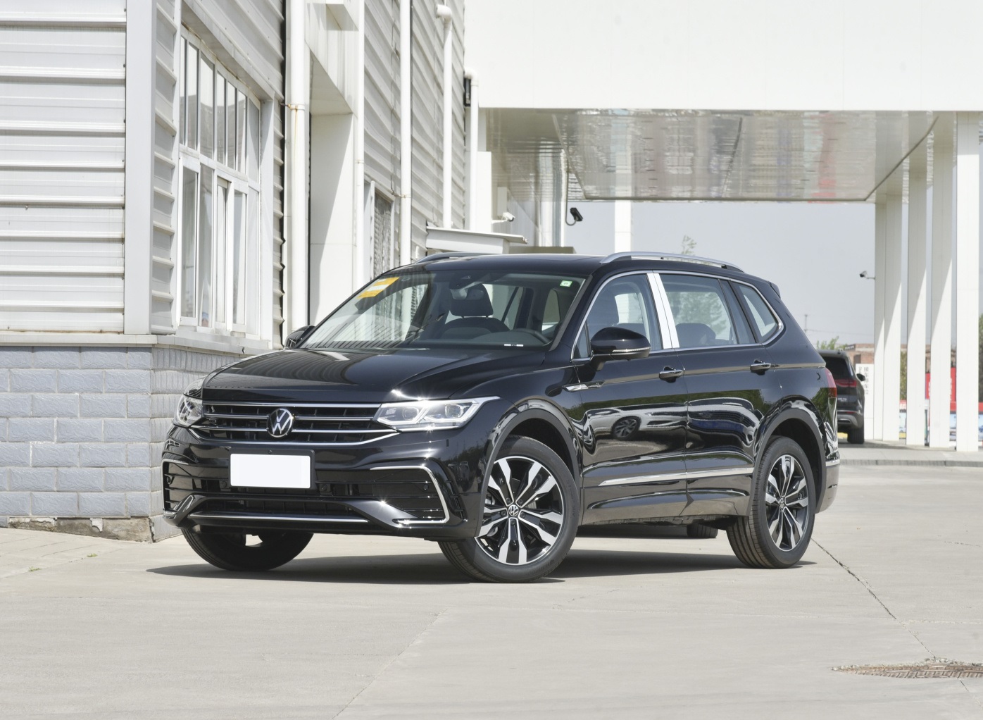 22款途观l两驱自动旗舰版落地,2018途观l两驱旗舰版如何