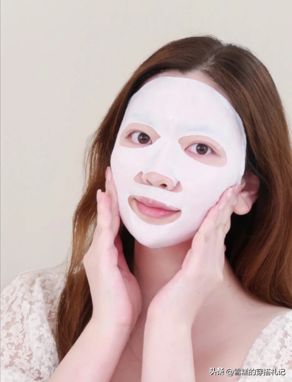 女生敷面膜什么时候敷最好,女生敷面膜的六大误区