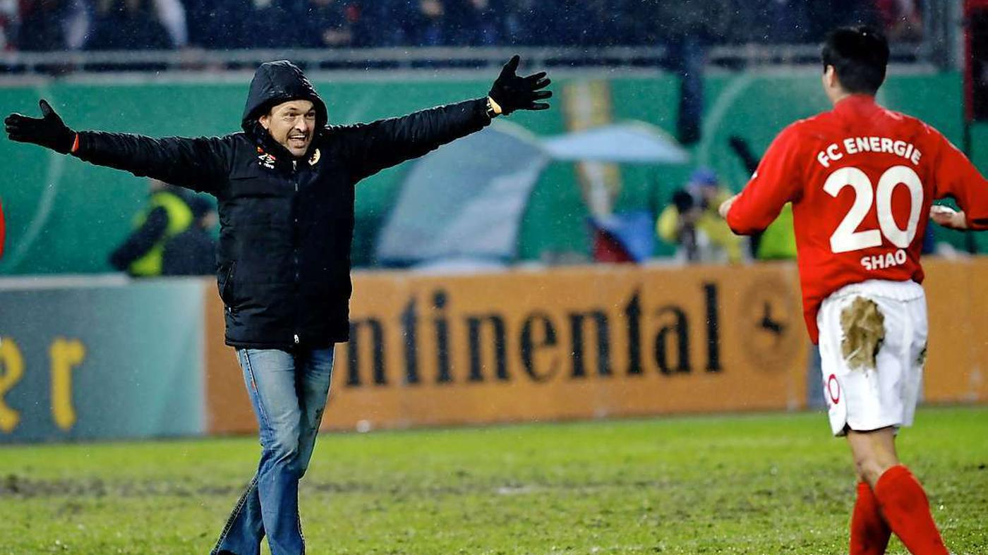 总是被降级附加赛所伤，比勒费尔德两连降！