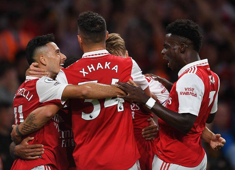 英超第七轮曼联阿森纳阵容对比,阿森纳客负曼联英超五连胜遭终结