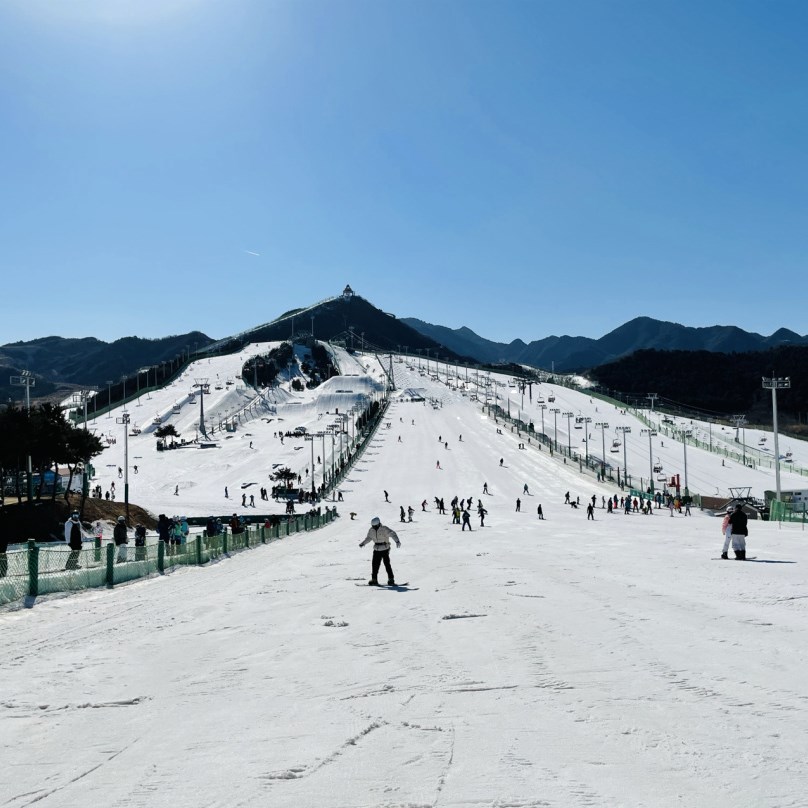 北京南山滑雪场收费价目表2024,北京南山滑雪场高级道开了吗