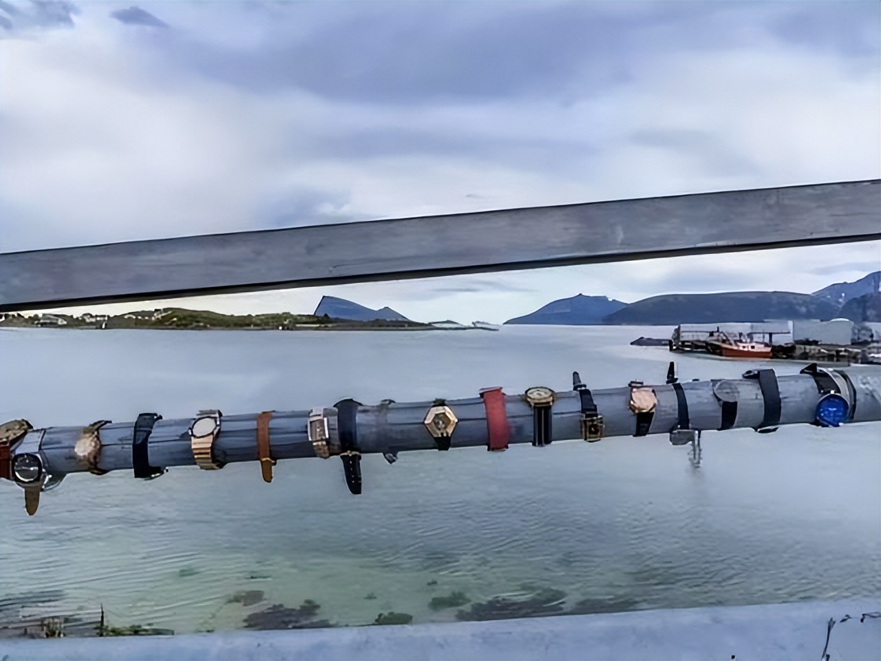 到泰国旅游可别乱买弯弯扇，它是身份的象征，当地只有一种人会买