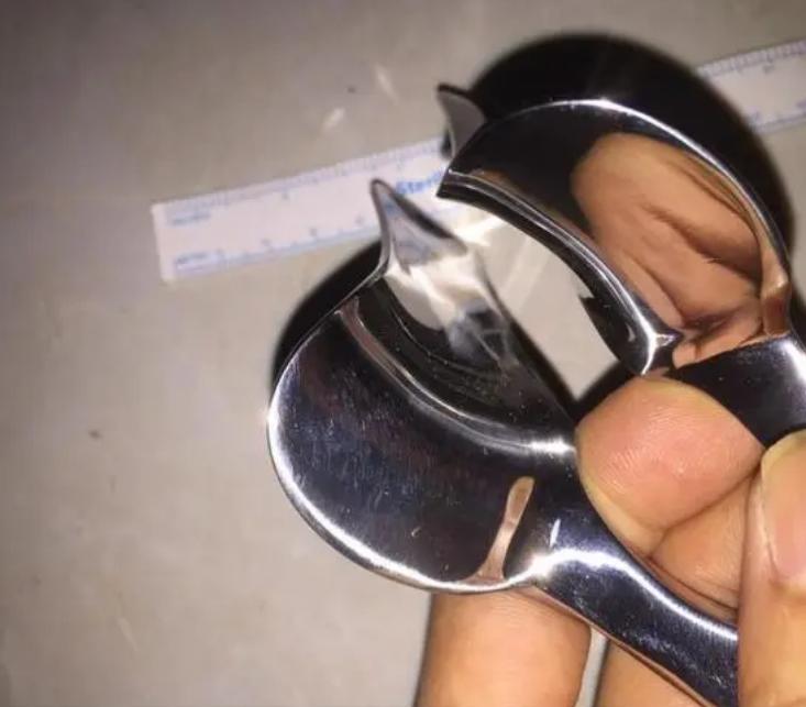 大部分女性逃避妇科检查，其原因是“鸭嘴钳”