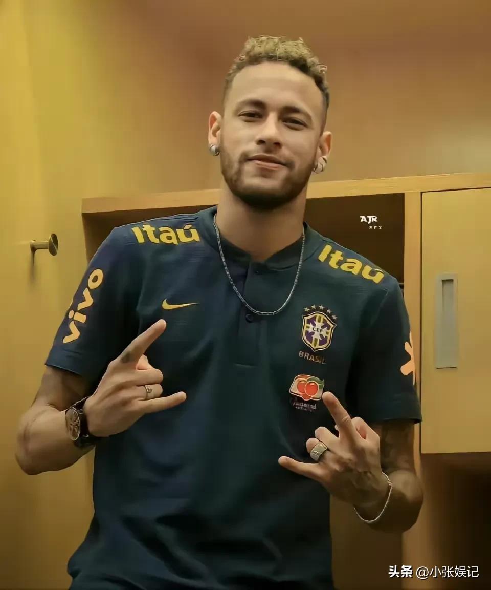 世界杯c罗内马尔照片,世界杯看不懂球看颜值就行了