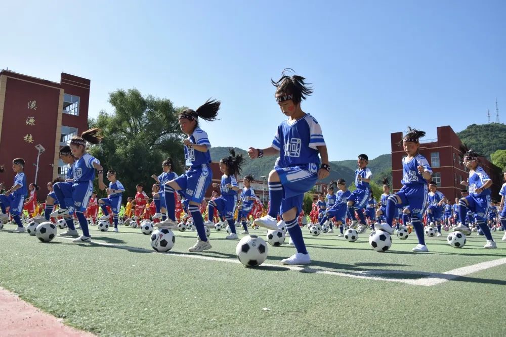 落实双减政策提升教学质量推进会,黄龙县瓦子街红军小学