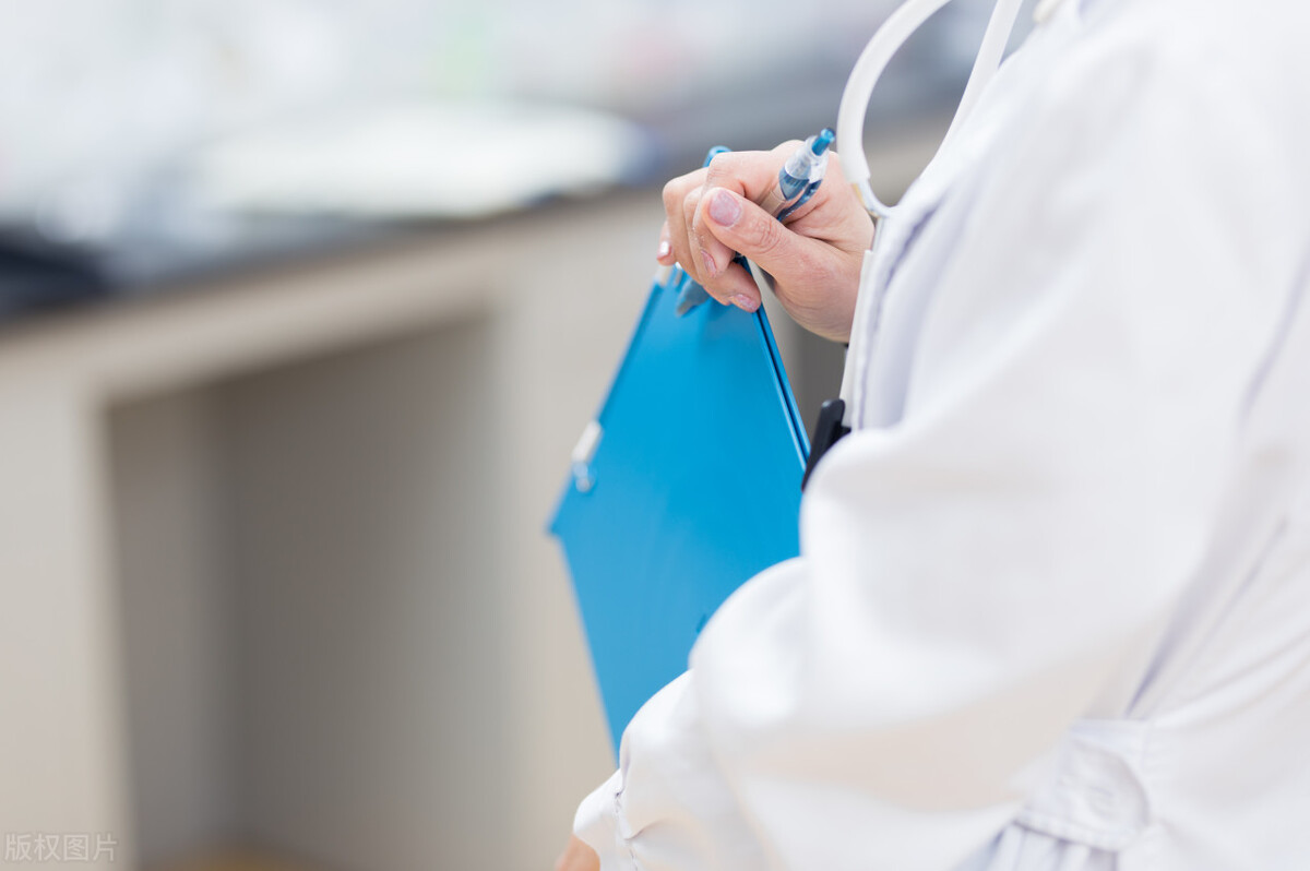 孩子身上出现白斑,新生儿身上有白斑