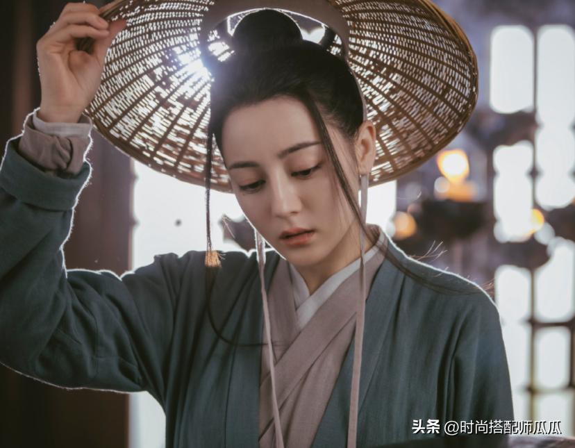 热巴同款发型中长发,热巴齐刘海发型