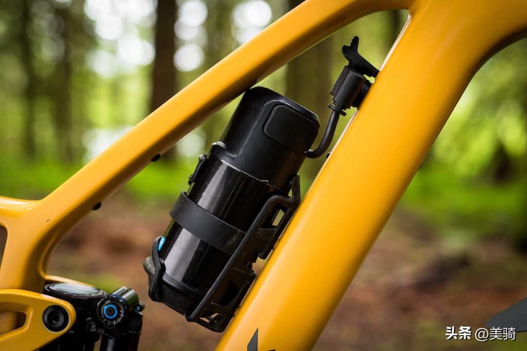 全新电机极致轻巧静音TrekFuelEX-e电助力山地车