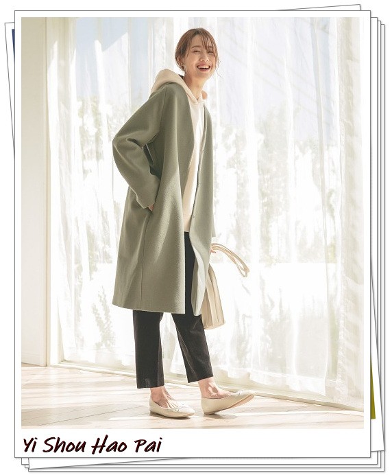 无领大衣如何穿才好看,无领大衣的多种搭配